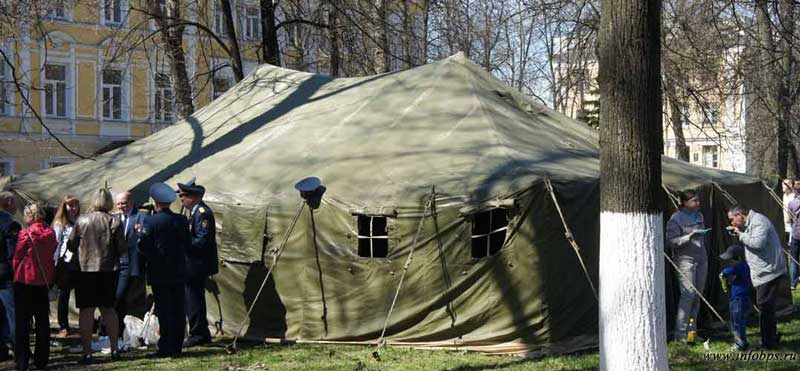 9 мая!  Празднование Дня Победы в Ярославле! Палатка, полевая кухня, пайка гречневая каша